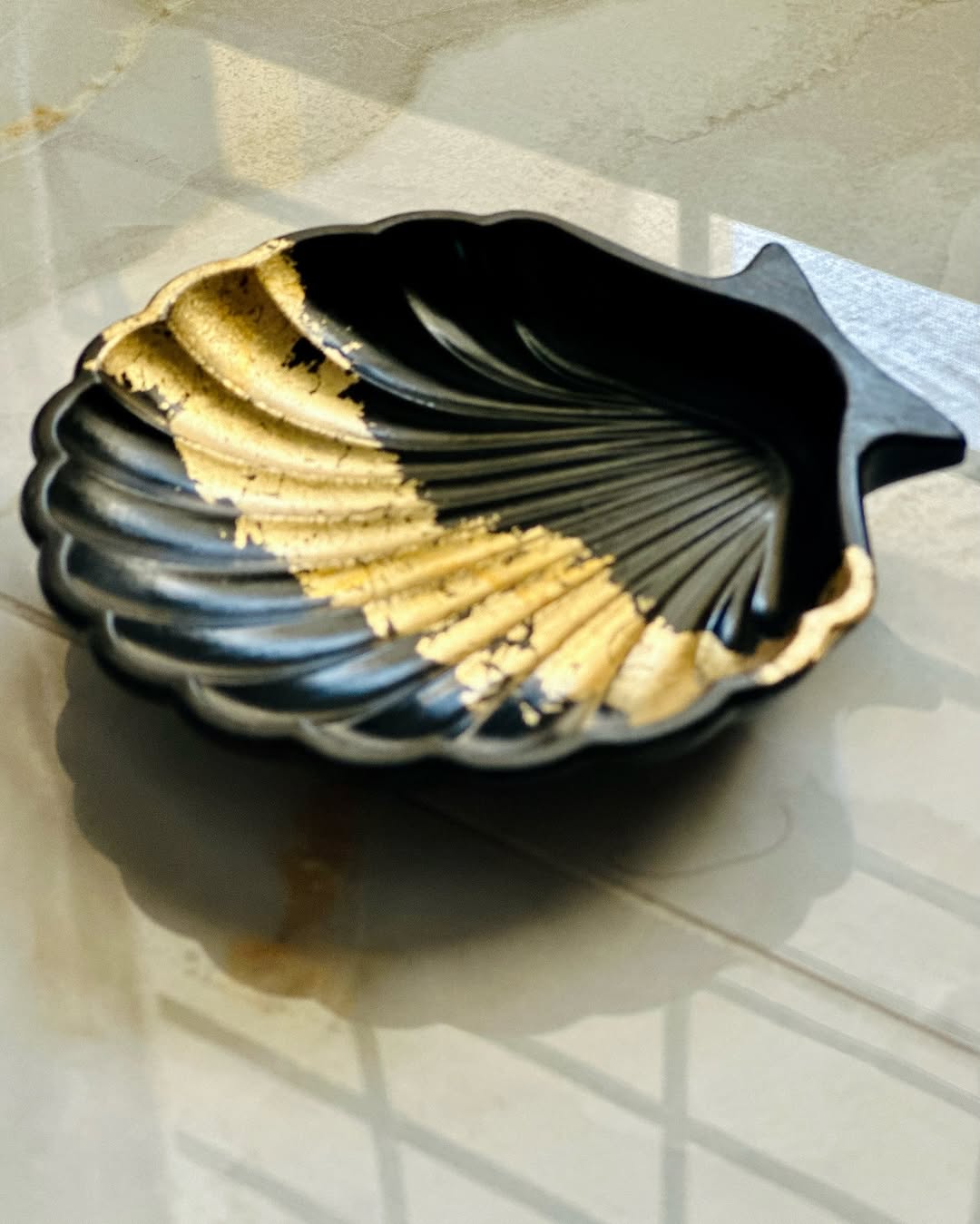 Shell Tray