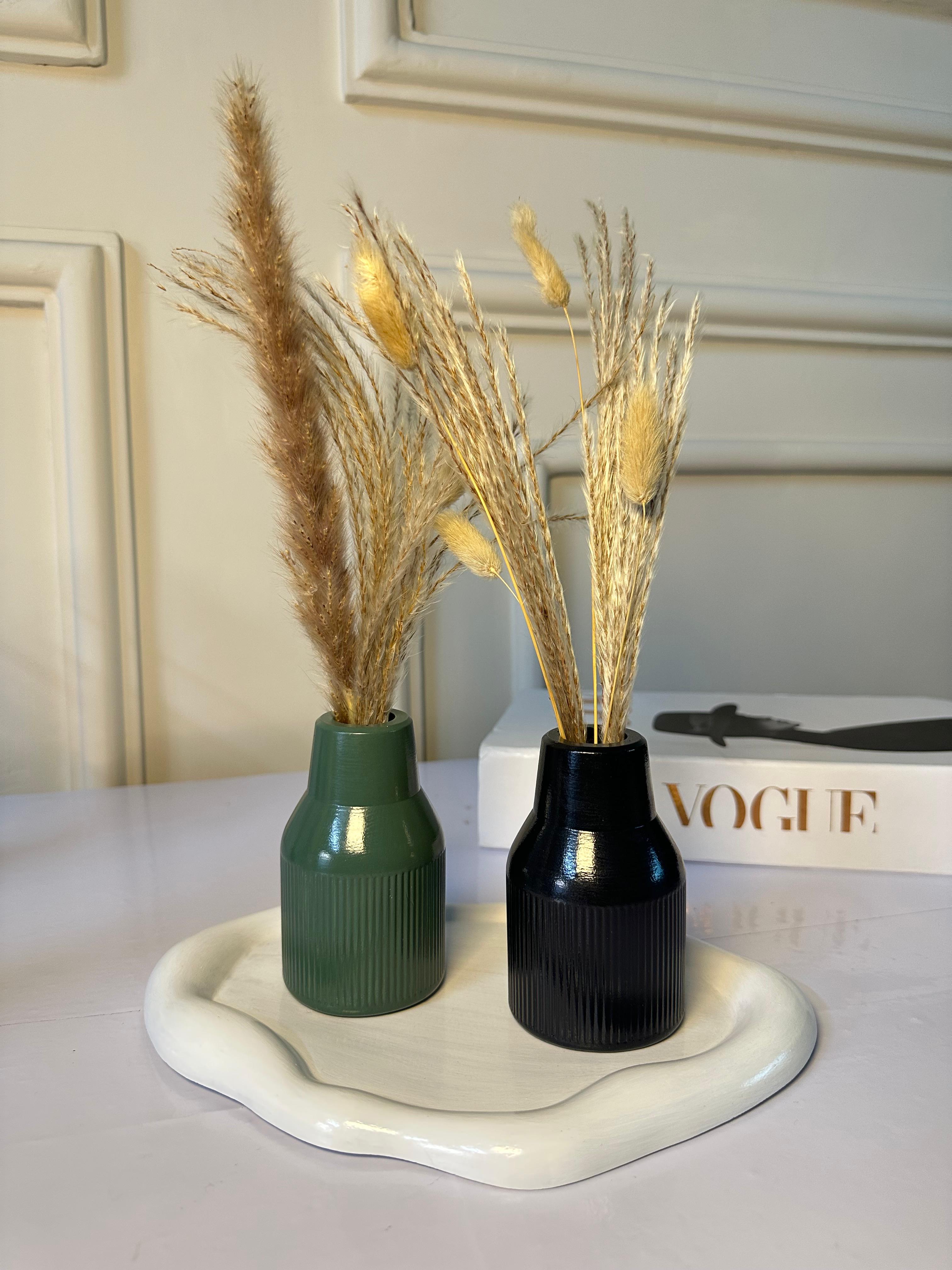 Plain Ribbed Vase