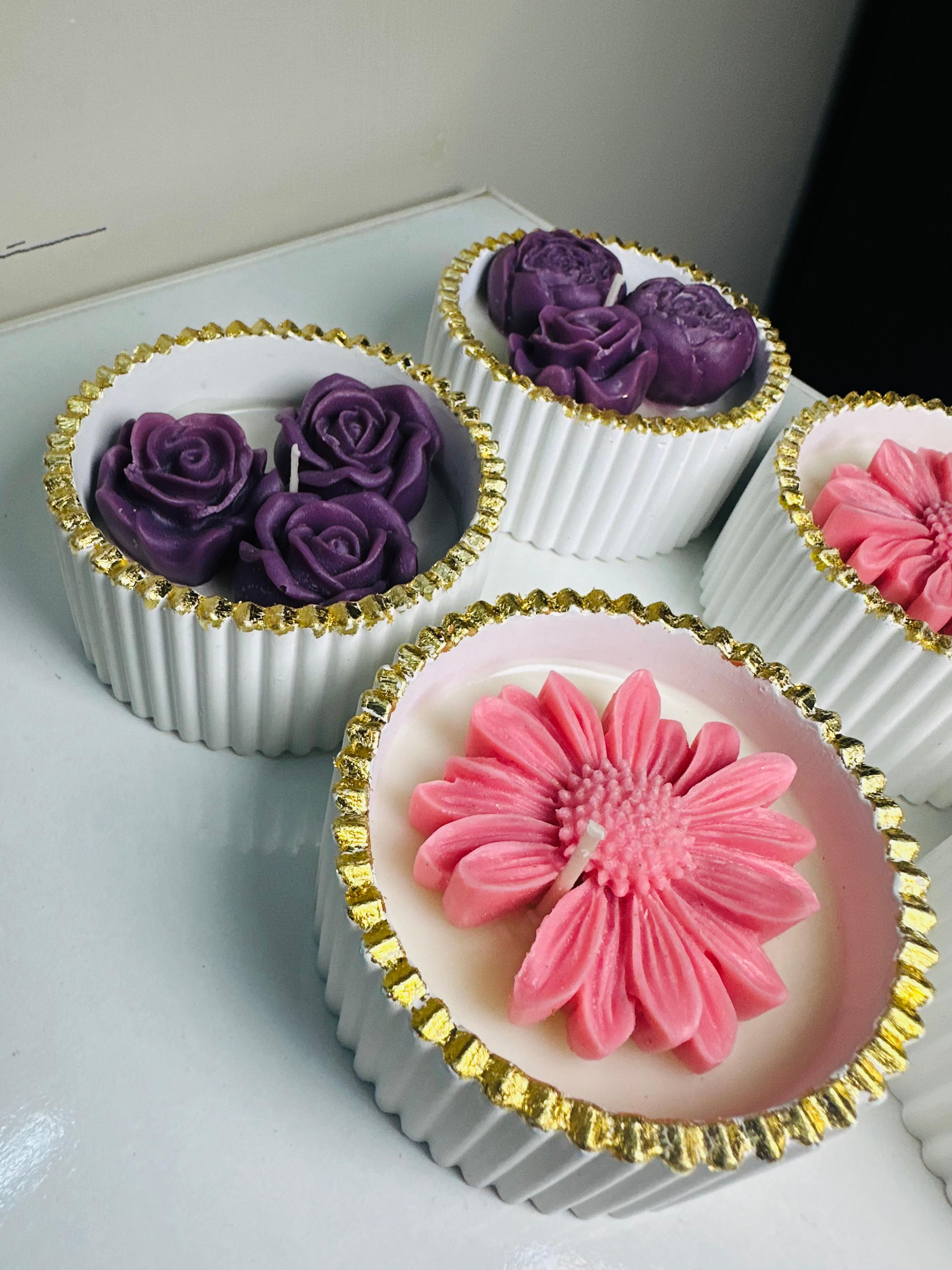 Blooming Petals Candle