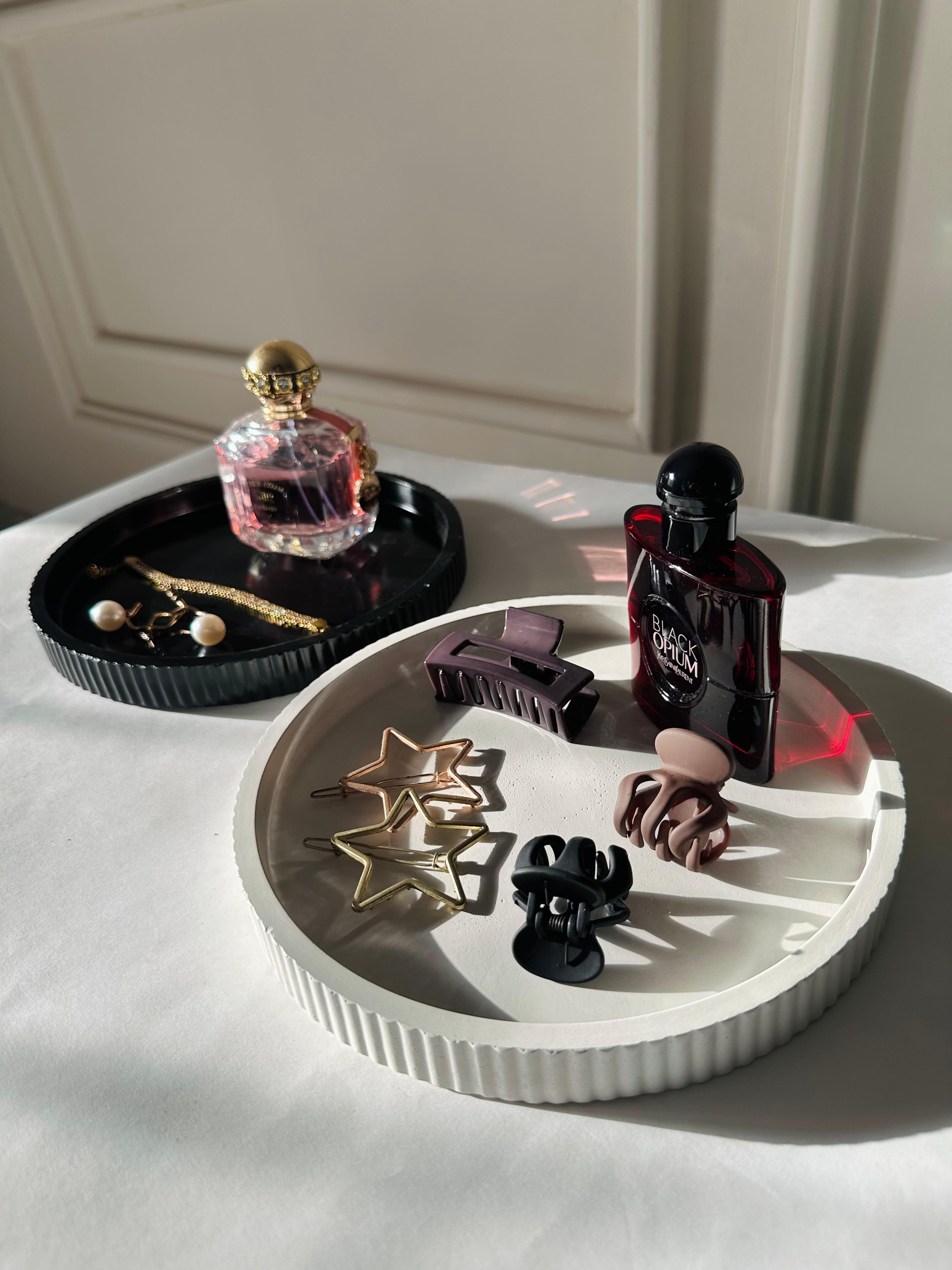 Circular Ribbed Tray