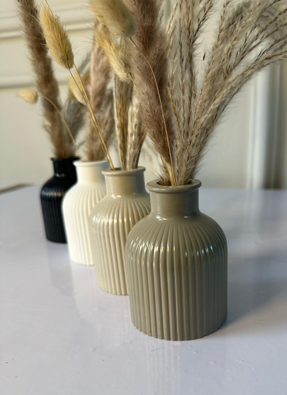 Ribbed vase