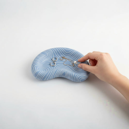 Wavy Lines Bean Tray